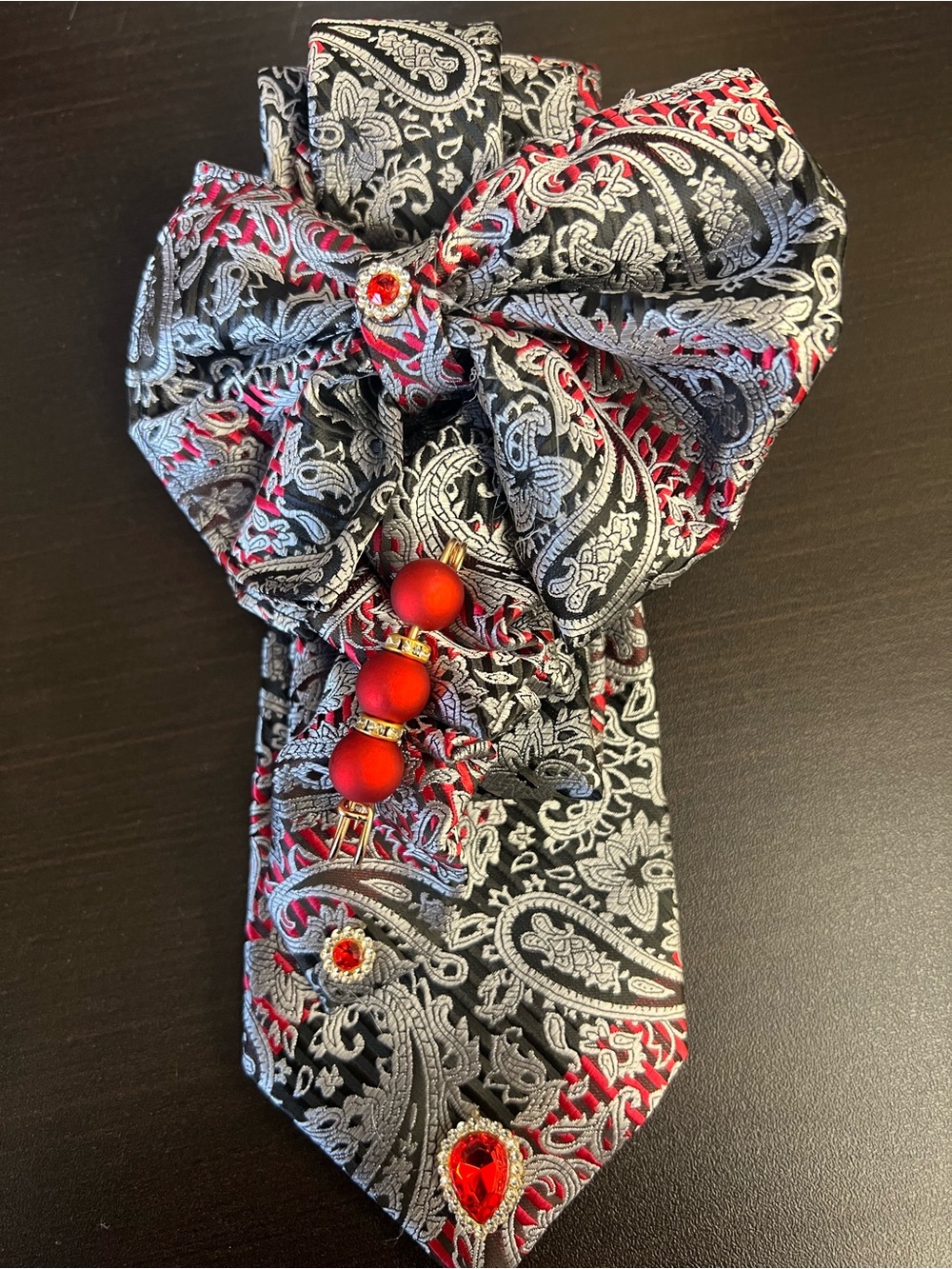 Black & Silver Paisley Tie with Red Accent Beads